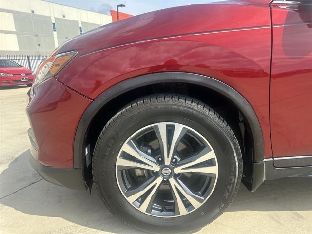 used 2019 Nissan Rogue car, priced at $14,304