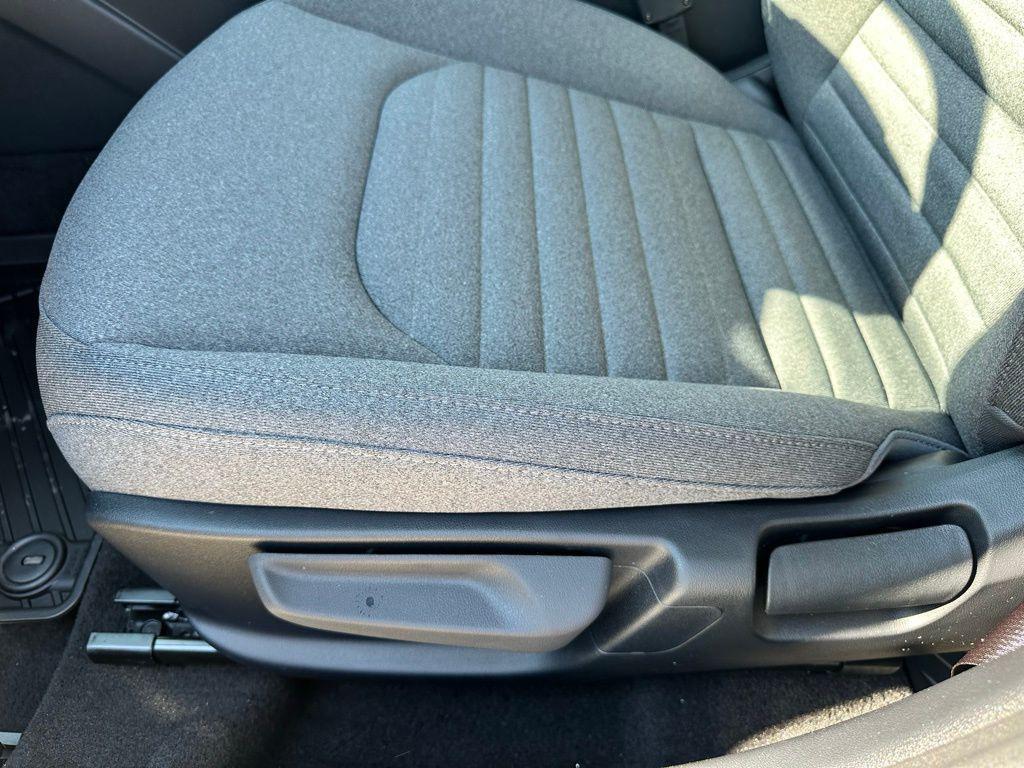 new 2025 Kia K4 car, priced at $23,558