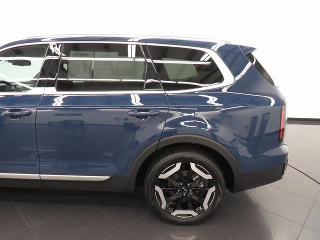 used 2024 Kia Telluride car, priced at $40,304