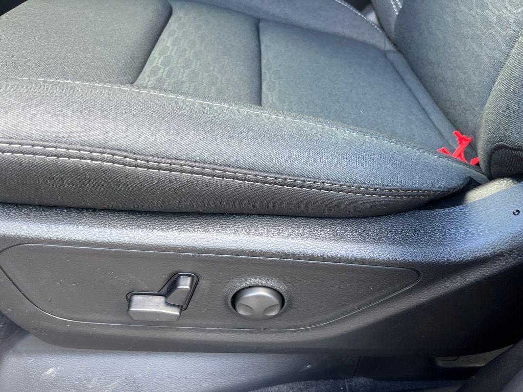 new 2025 Ram 1500 car, priced at $48,233