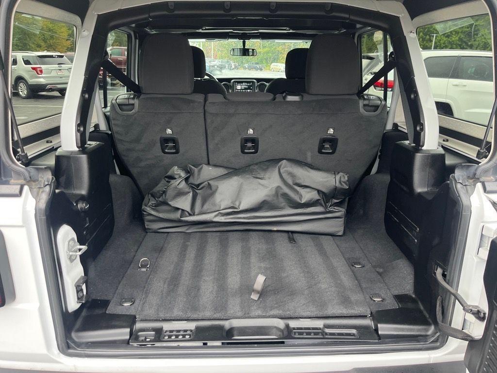 used 2022 Jeep Wrangler Unlimited car, priced at $30,900