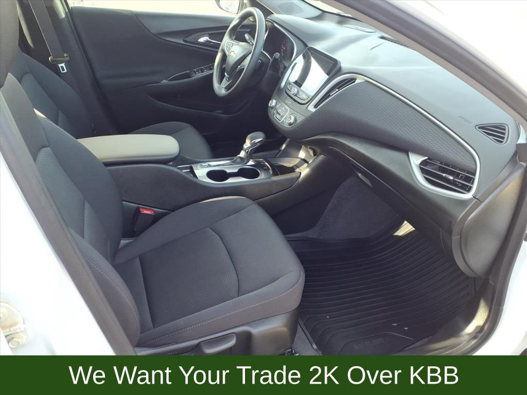 used 2024 Chevrolet Malibu car, priced at $20,959