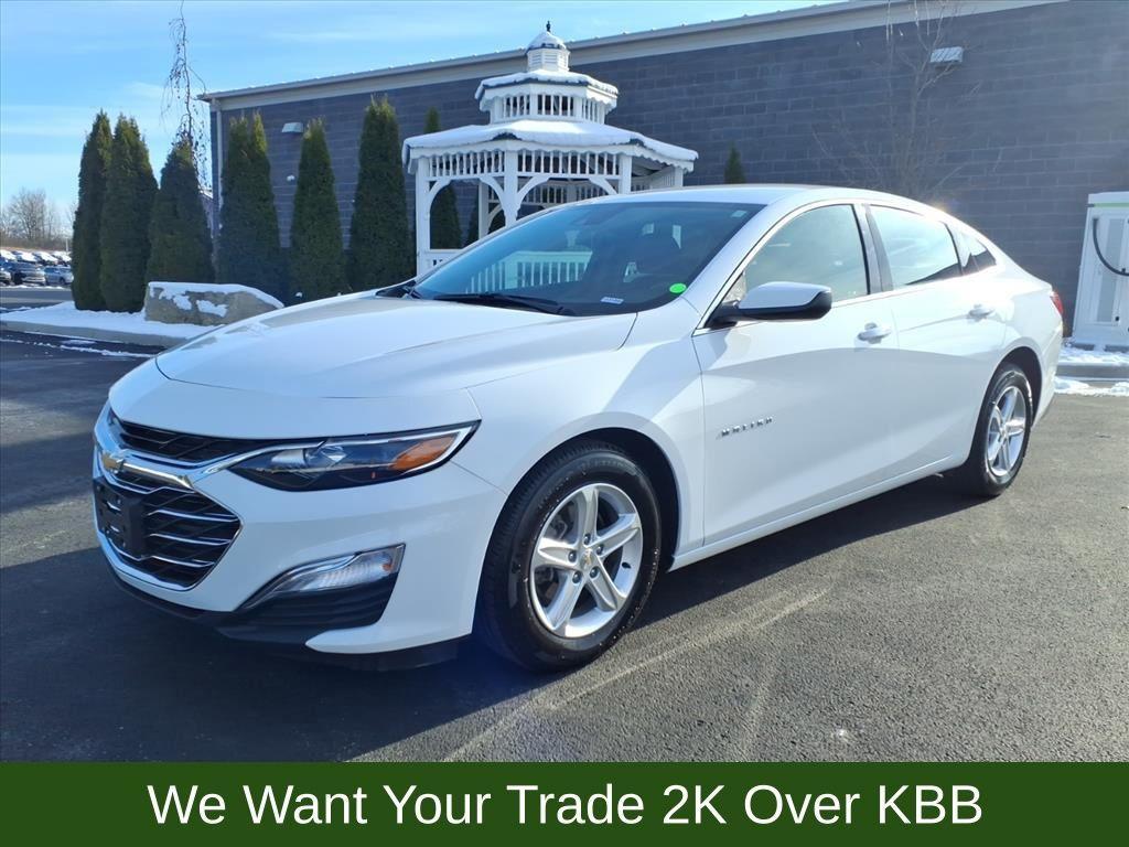 used 2024 Chevrolet Malibu car, priced at $20,959