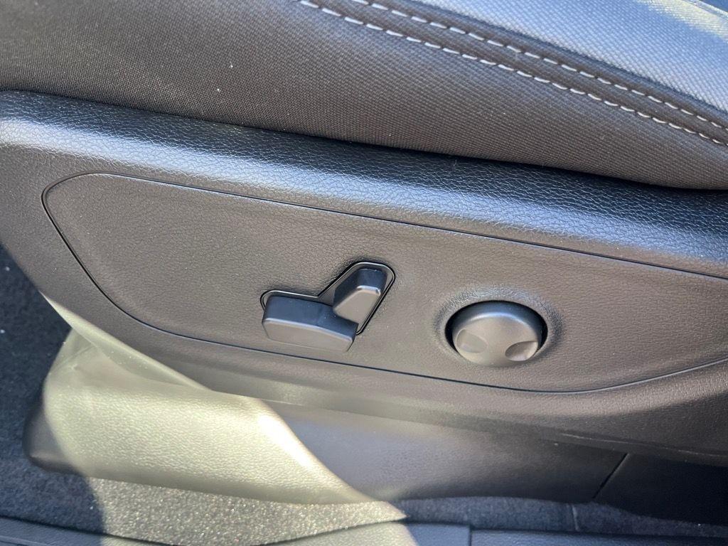 new 2025 Ram 1500 car, priced at $55,599