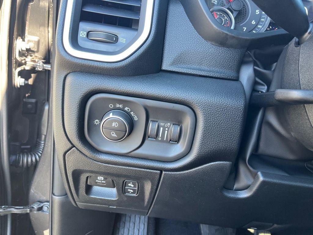 new 2025 Ram 1500 car, priced at $55,599