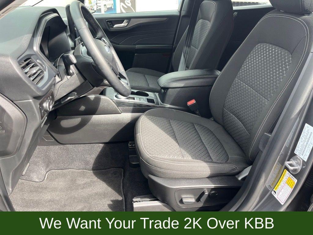 used 2023 Ford Escape car, priced at $23,337