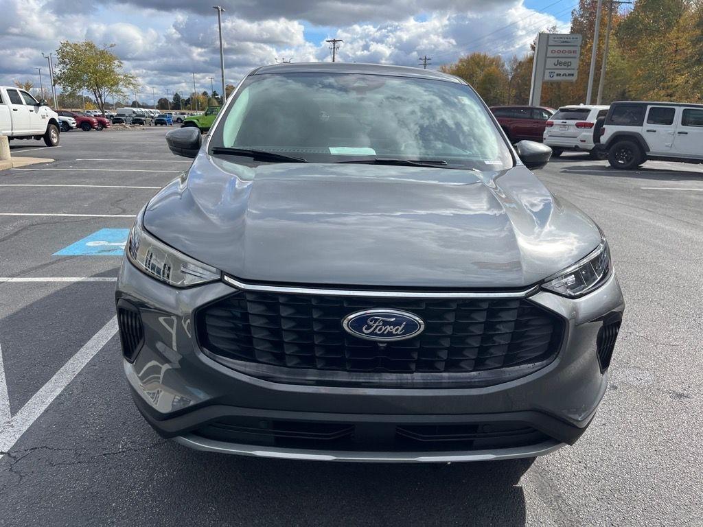 used 2023 Ford Escape car, priced at $25,900