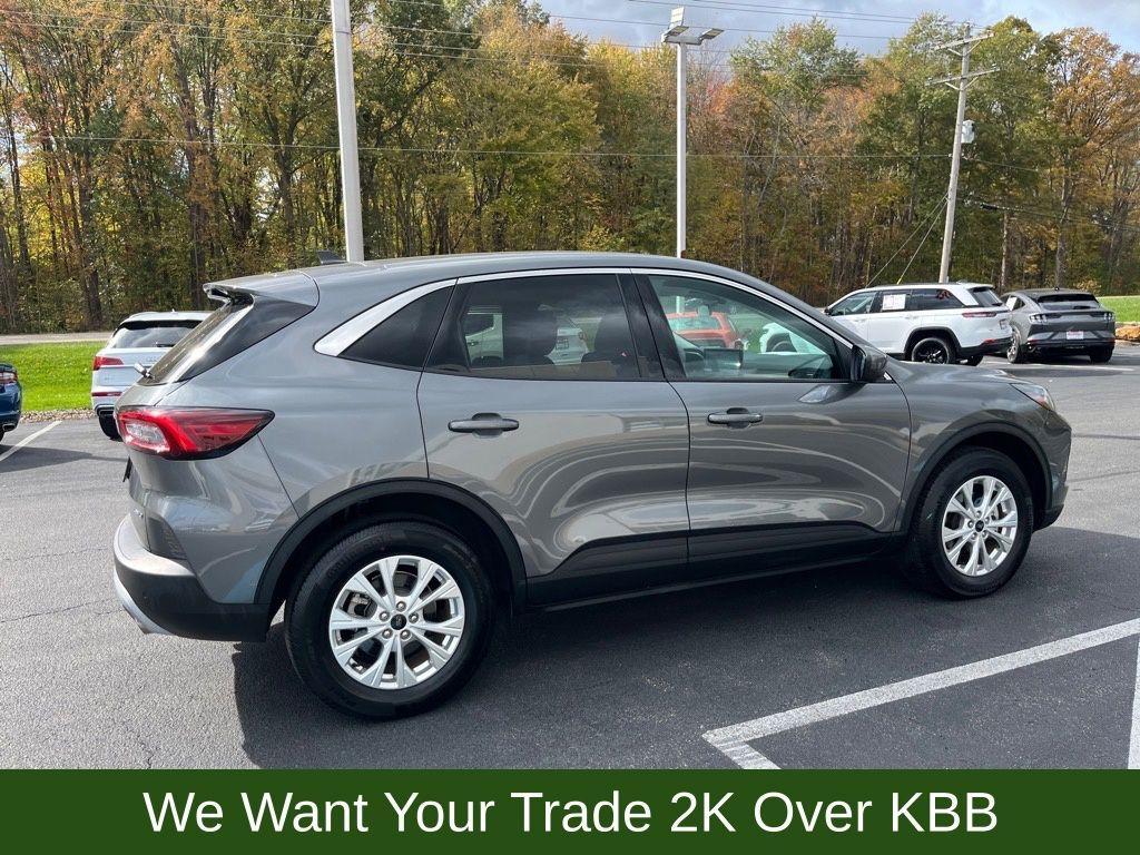 used 2023 Ford Escape car, priced at $23,337