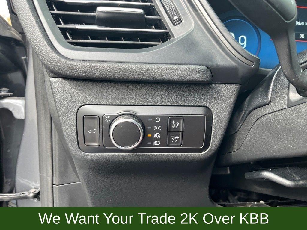 used 2023 Ford Escape car, priced at $23,337