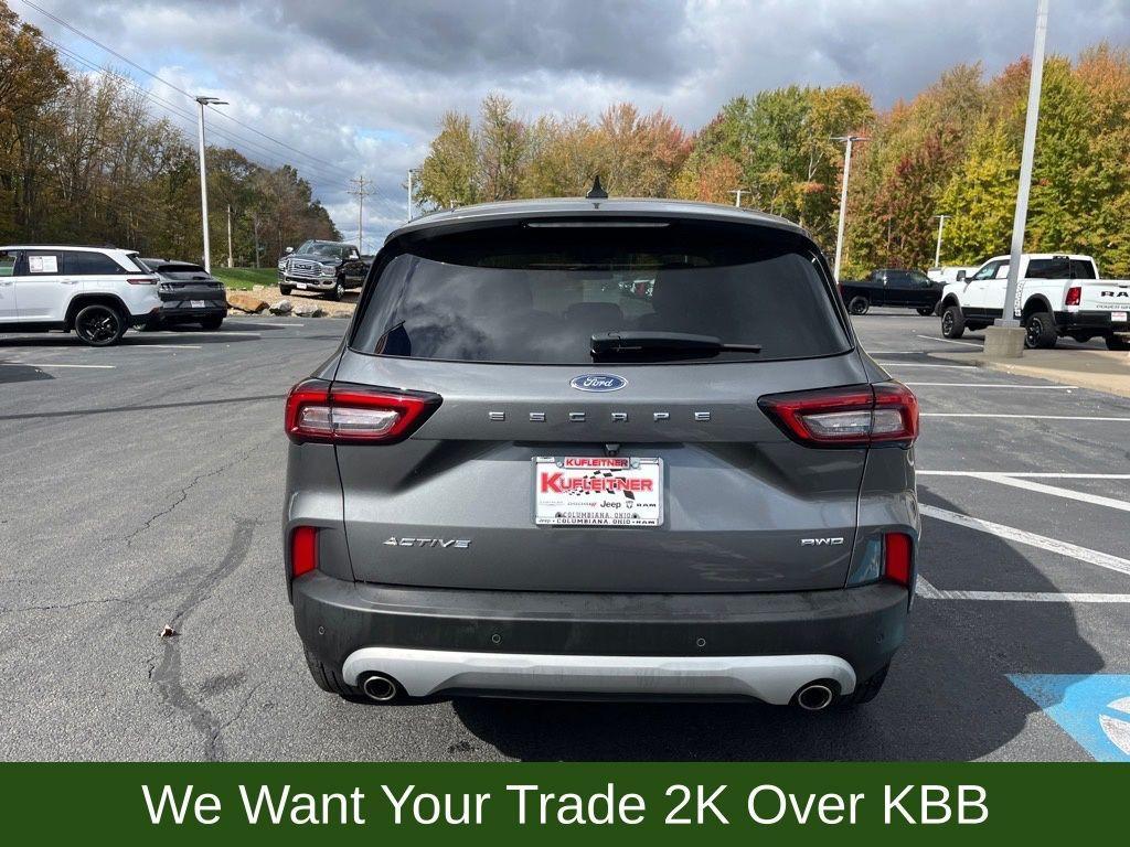 used 2023 Ford Escape car, priced at $23,337