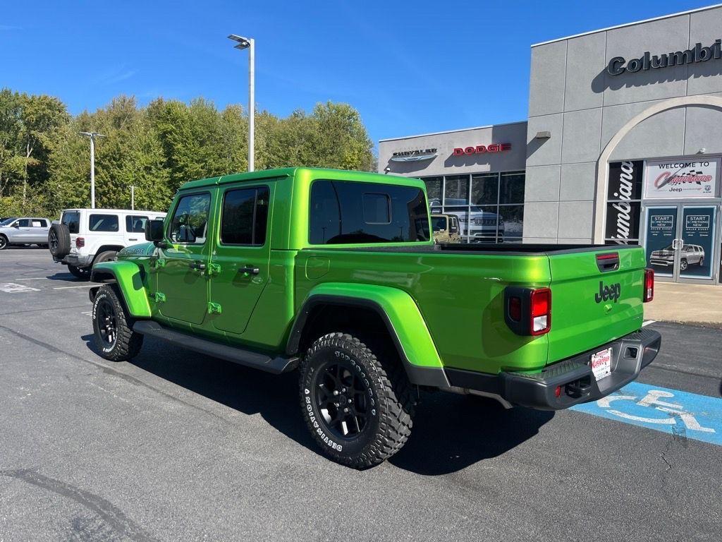 new 2025 Jeep Gladiator car, priced at $45,744