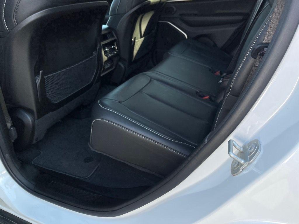 used 2024 Jeep Grand Cherokee car, priced at $37,800