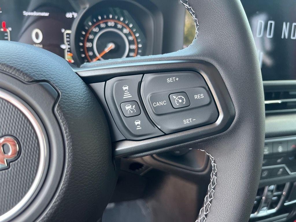 new 2025 Jeep Wrangler car, priced at $47,500