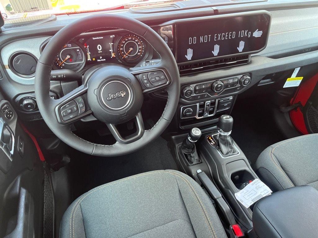 new 2025 Jeep Wrangler car, priced at $47,500