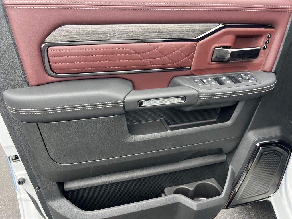 new 2025 Ram 3500 car, priced at $92,900