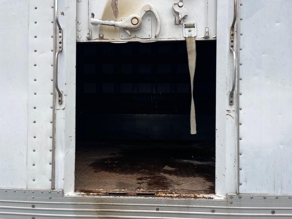 used 1999 GMC Savana 3500 car, priced at $7,900