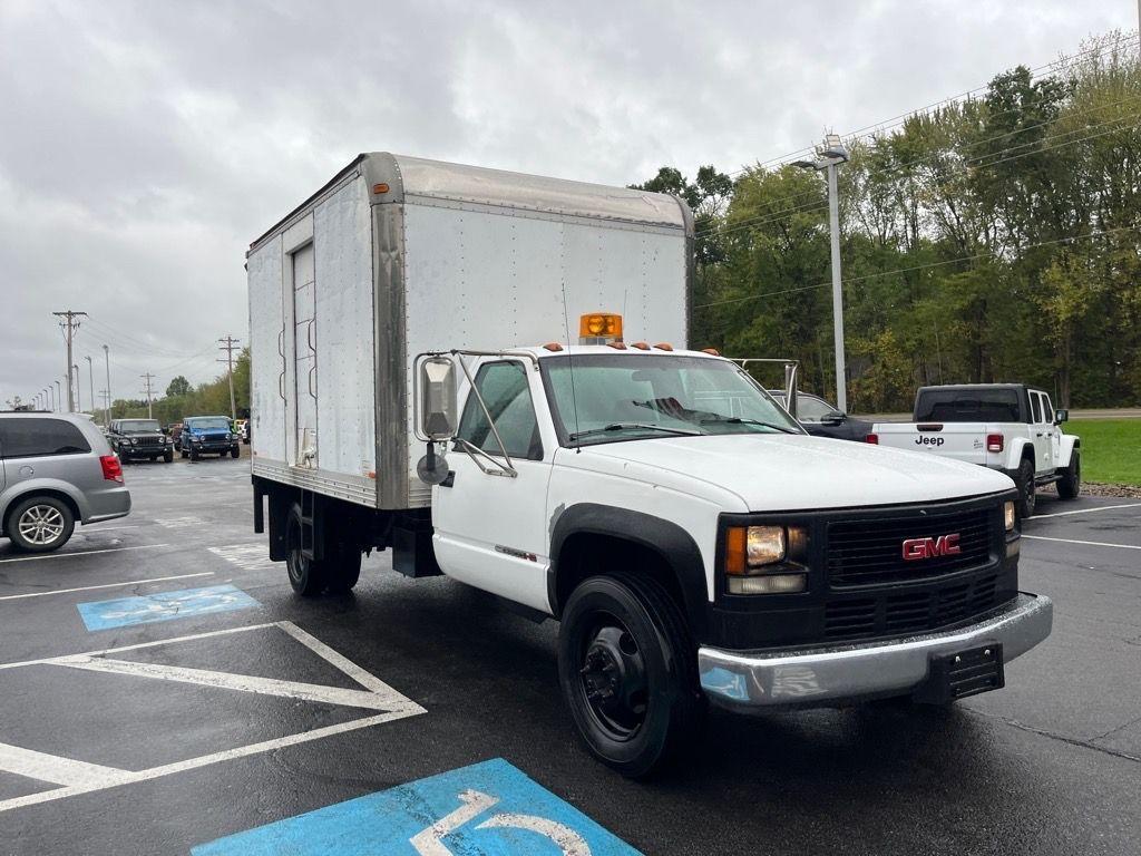 used 1999 GMC Savana 3500 car, priced at $7,900