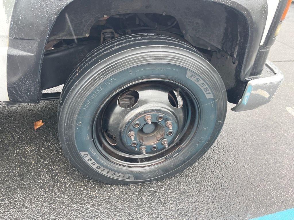 used 1999 GMC Savana 3500 car, priced at $7,900