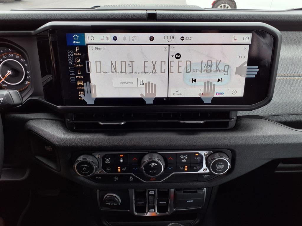 new 2025 Jeep Wrangler car, priced at $43,900