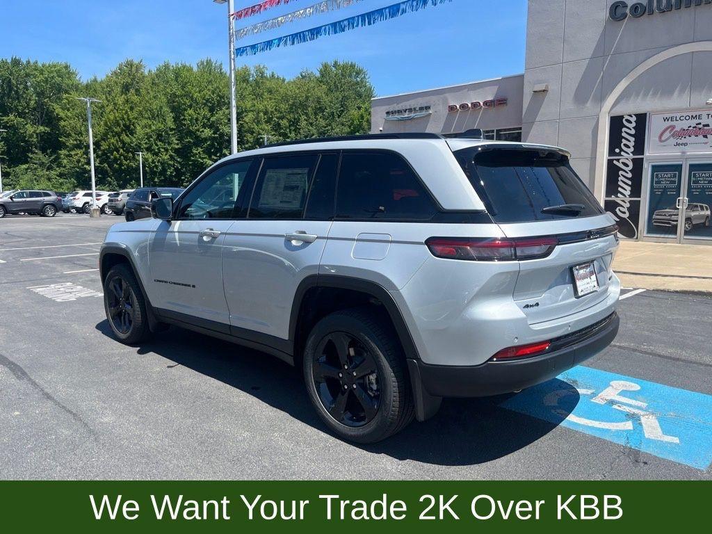 new 2025 Jeep Grand Cherokee car, priced at $45,400