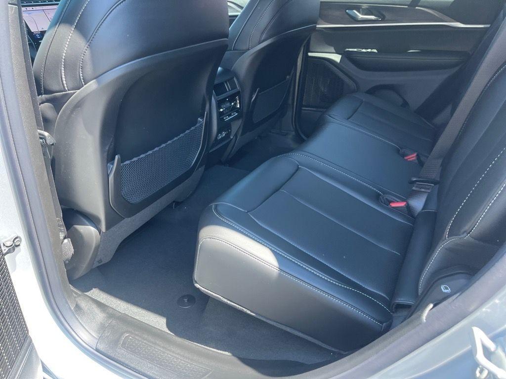 new 2025 Jeep Grand Cherokee car, priced at $47,900