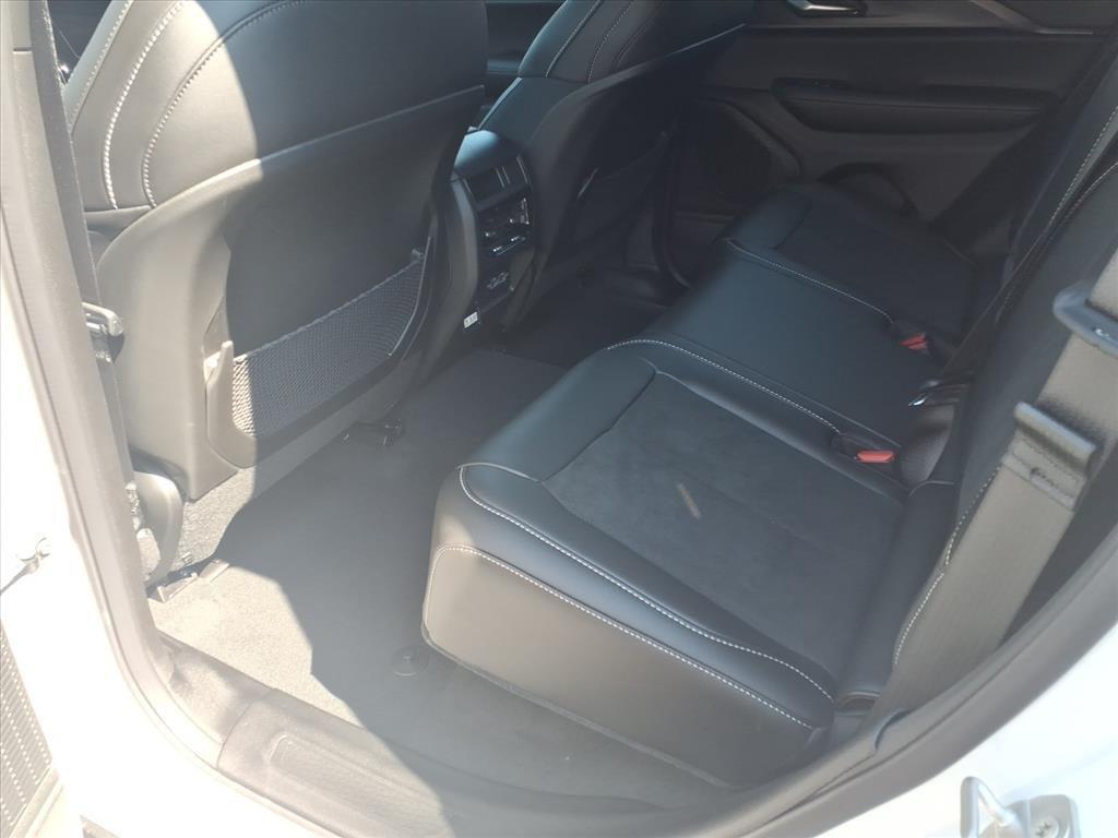 new 2025 Jeep Grand Cherokee car, priced at $42,904