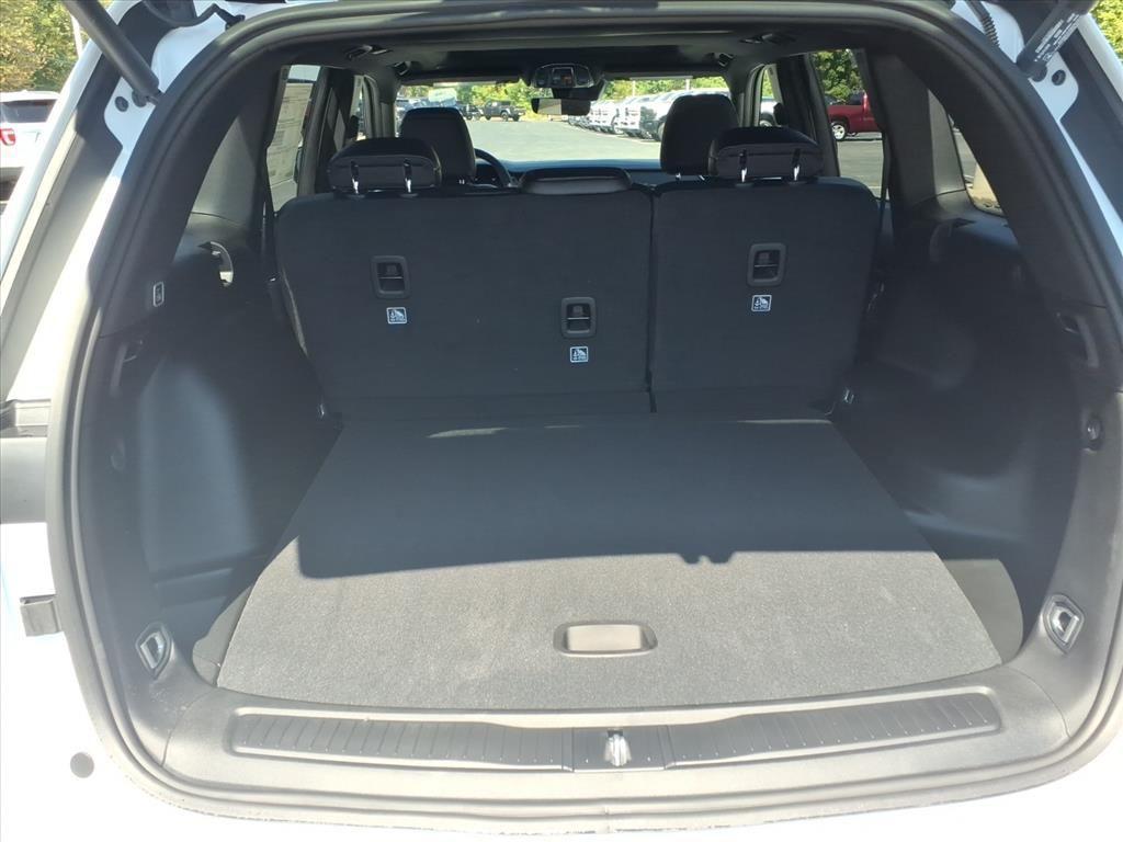 new 2025 Jeep Grand Cherokee car, priced at $42,904