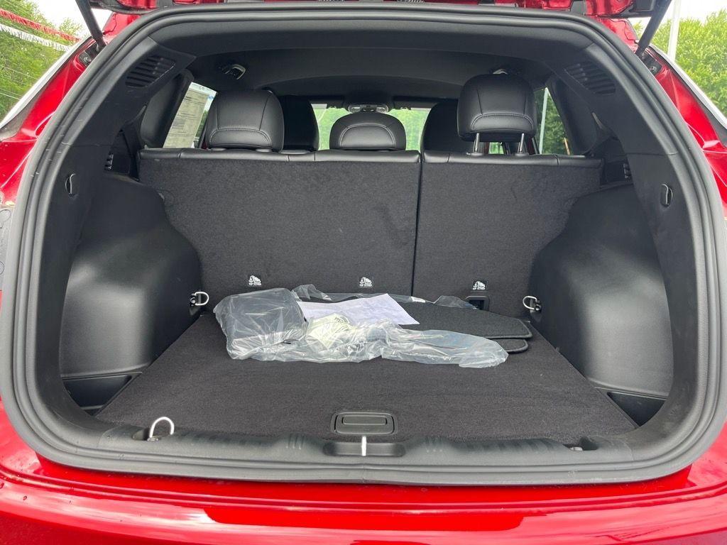 new 2025 Jeep Compass car, priced at $29,900