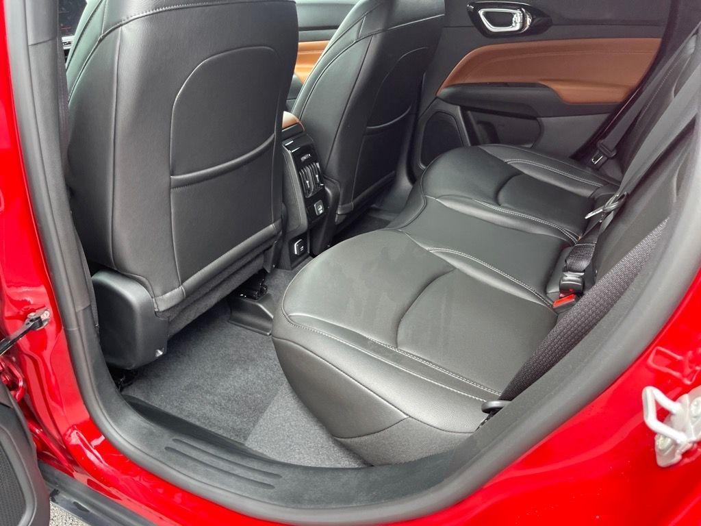 new 2025 Jeep Compass car, priced at $29,900