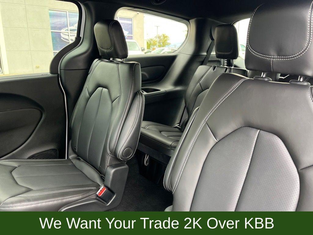 new 2026 Chrysler Pacifica car, priced at $43,150