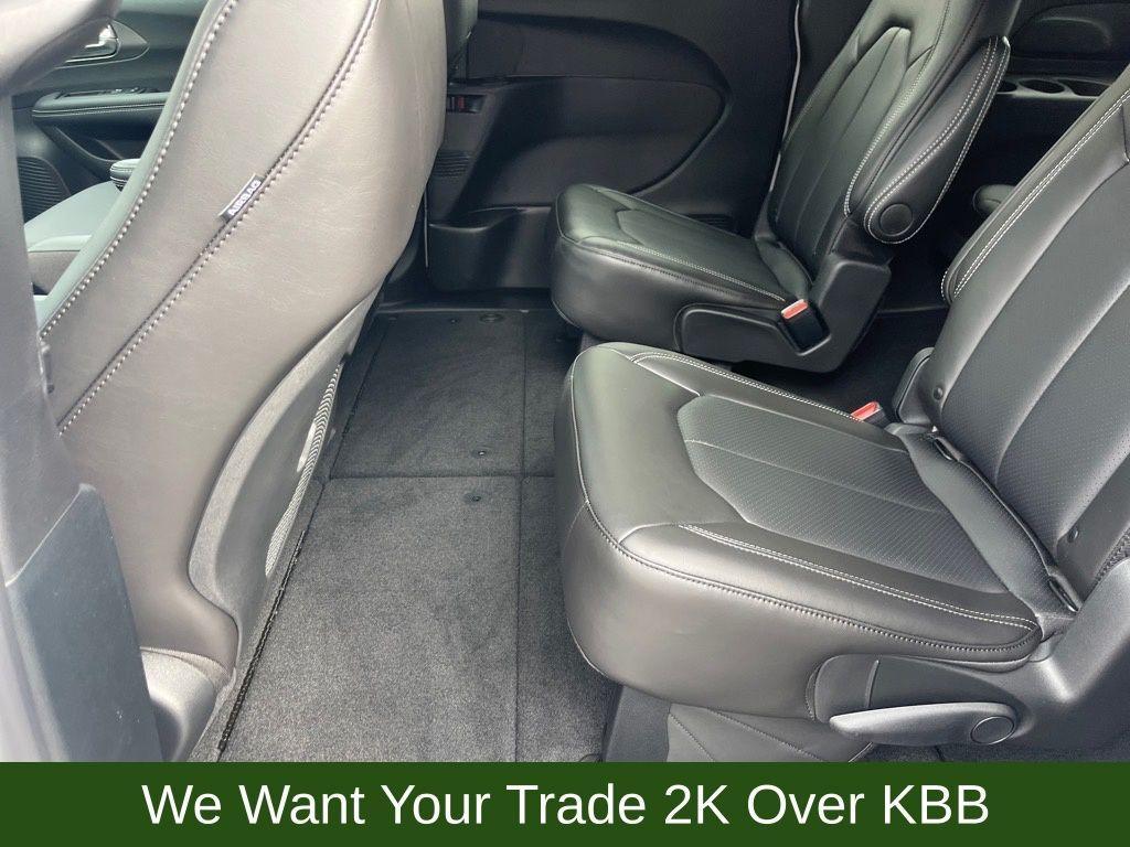 new 2026 Chrysler Pacifica car, priced at $43,150