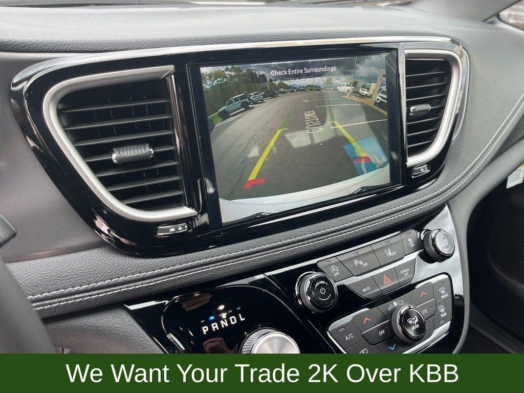 new 2026 Chrysler Pacifica car, priced at $43,150