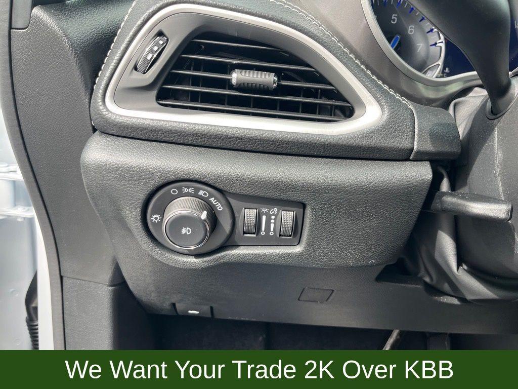 new 2026 Chrysler Pacifica car, priced at $43,150