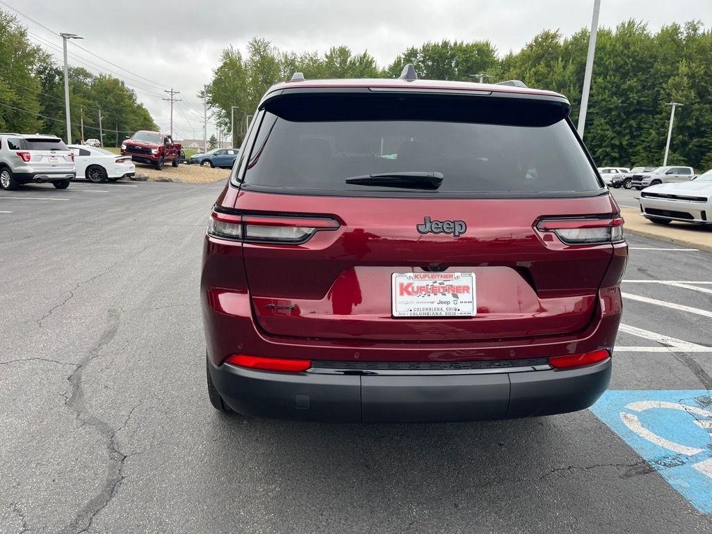 new 2025 Jeep Grand Cherokee L car, priced at $45,072