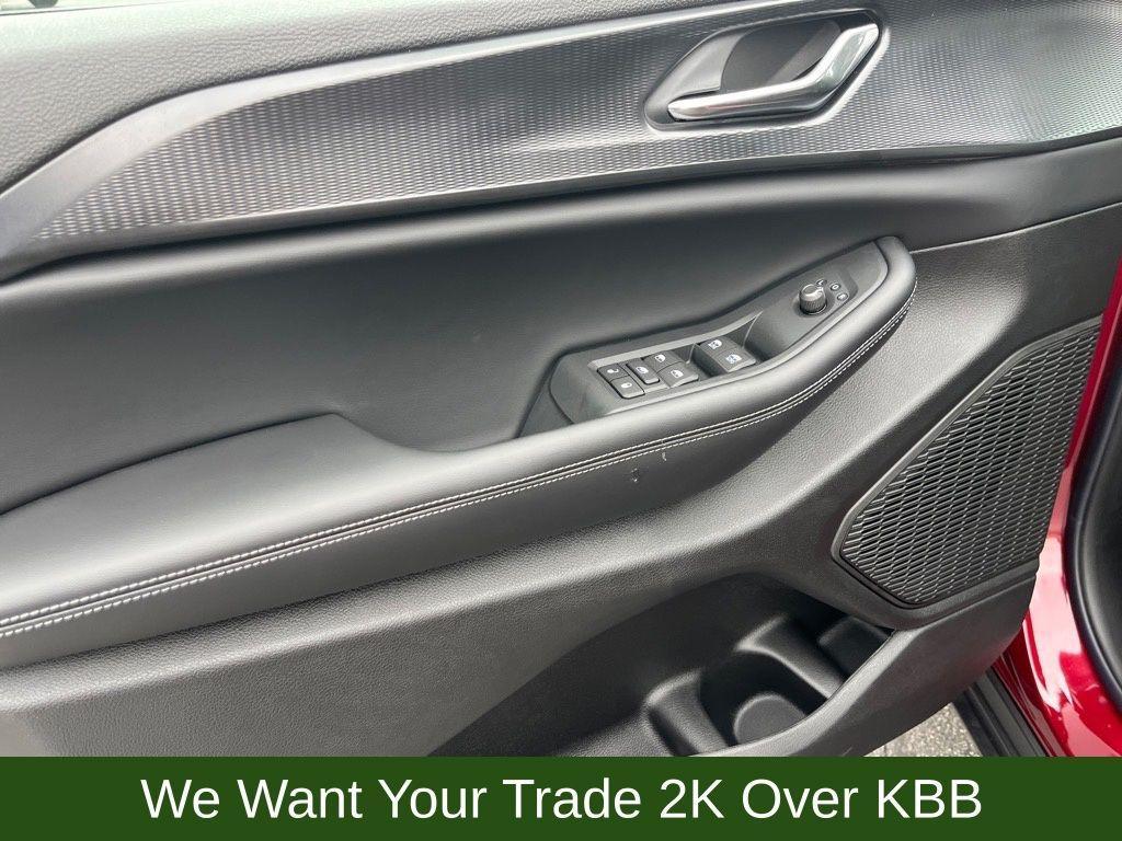 new 2025 Jeep Grand Cherokee L car, priced at $38,572