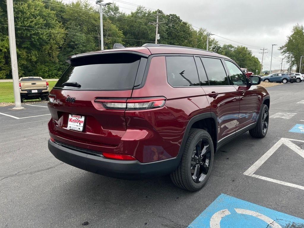 new 2025 Jeep Grand Cherokee L car, priced at $45,072