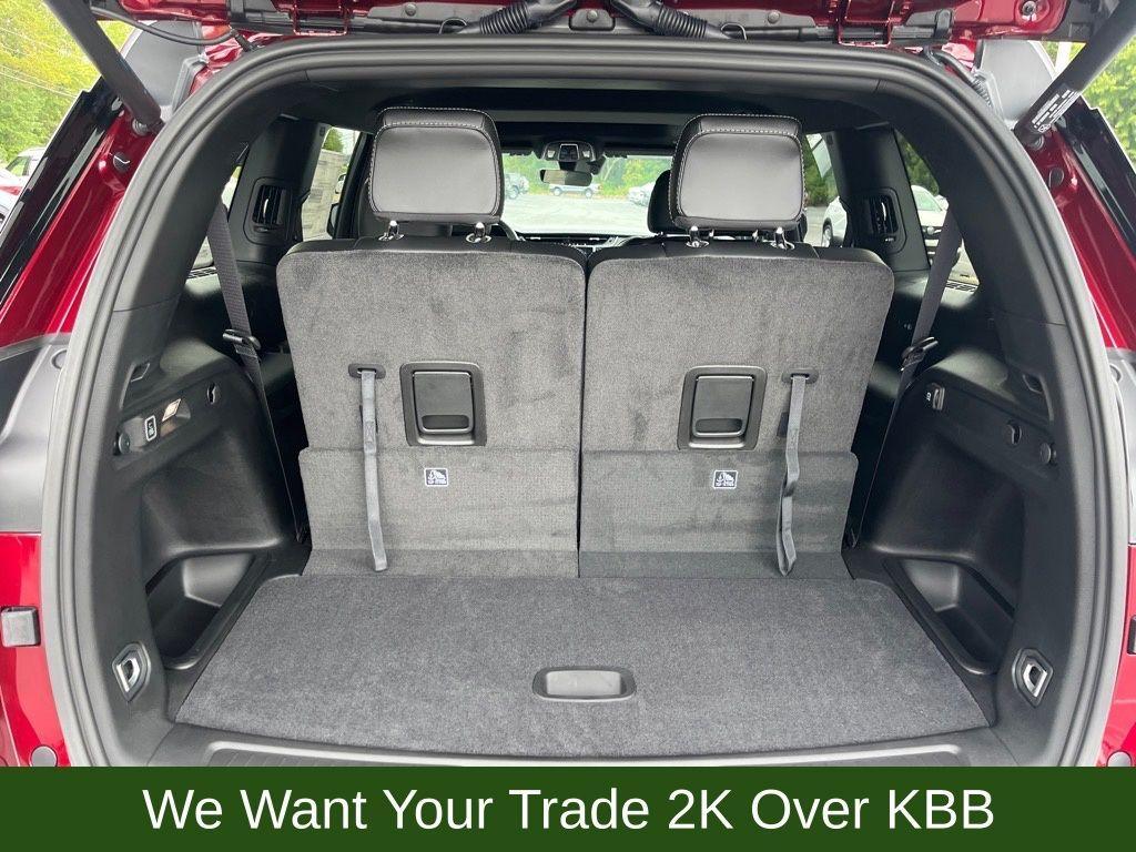 new 2025 Jeep Grand Cherokee L car, priced at $38,572