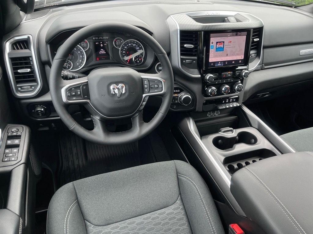 new 2025 Ram 1500 car, priced at $55,085