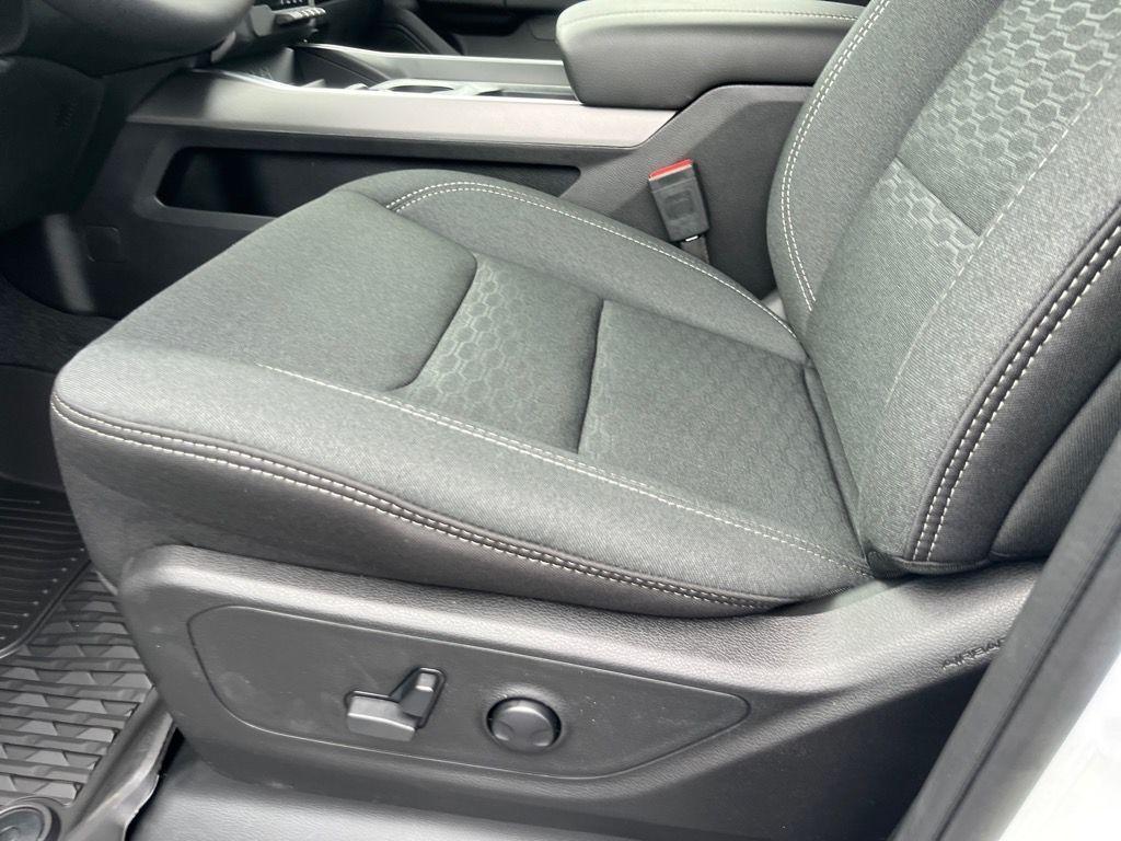 new 2025 Ram 1500 car, priced at $55,085