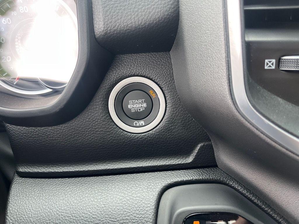 new 2025 Ram 1500 car, priced at $51,794