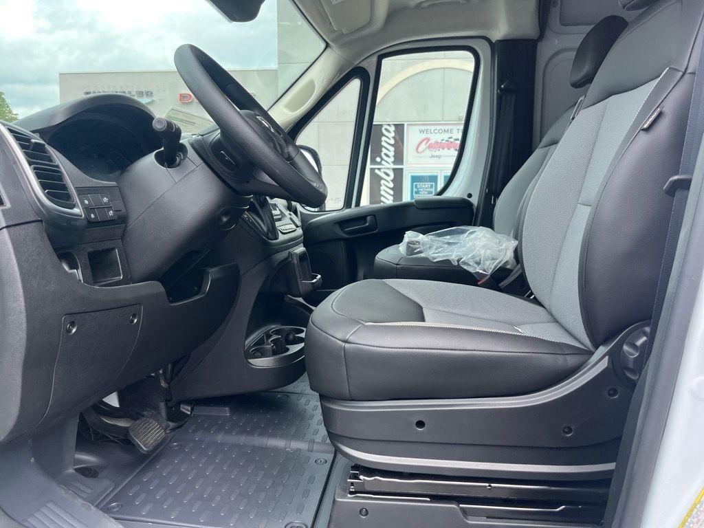 new 2025 Ram ProMaster 2500 car, priced at $49,900