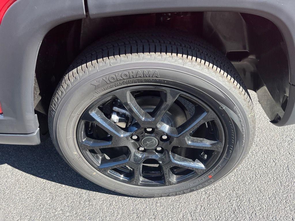 new 2026 Jeep Compass car, priced at $31,305