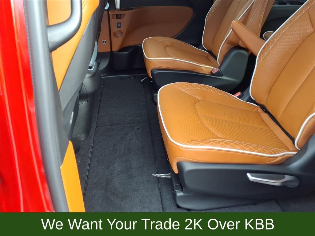 new 2026 Chrysler Pacifica car, priced at $54,490