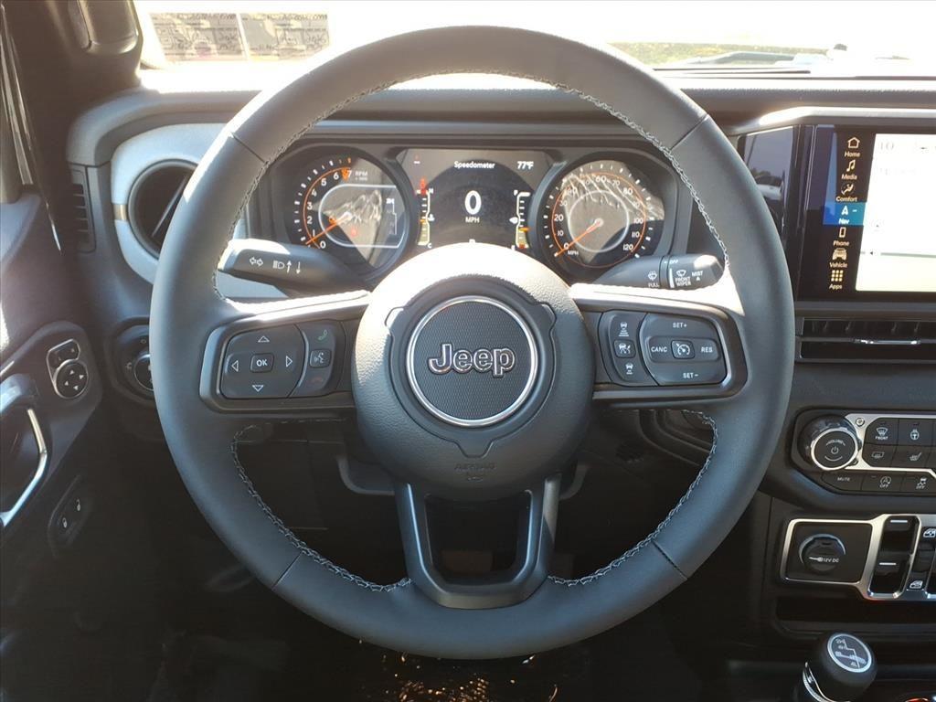 new 2025 Jeep Gladiator car, priced at $48,138