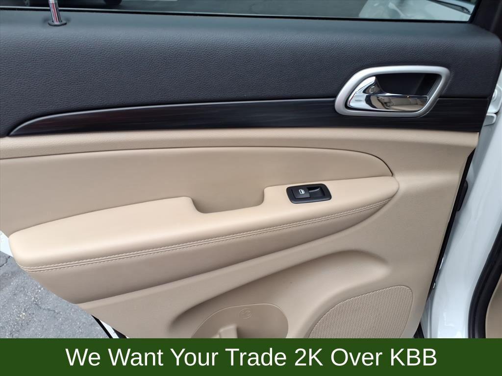 used 2022 Jeep Grand Cherokee WK car, priced at $25,590