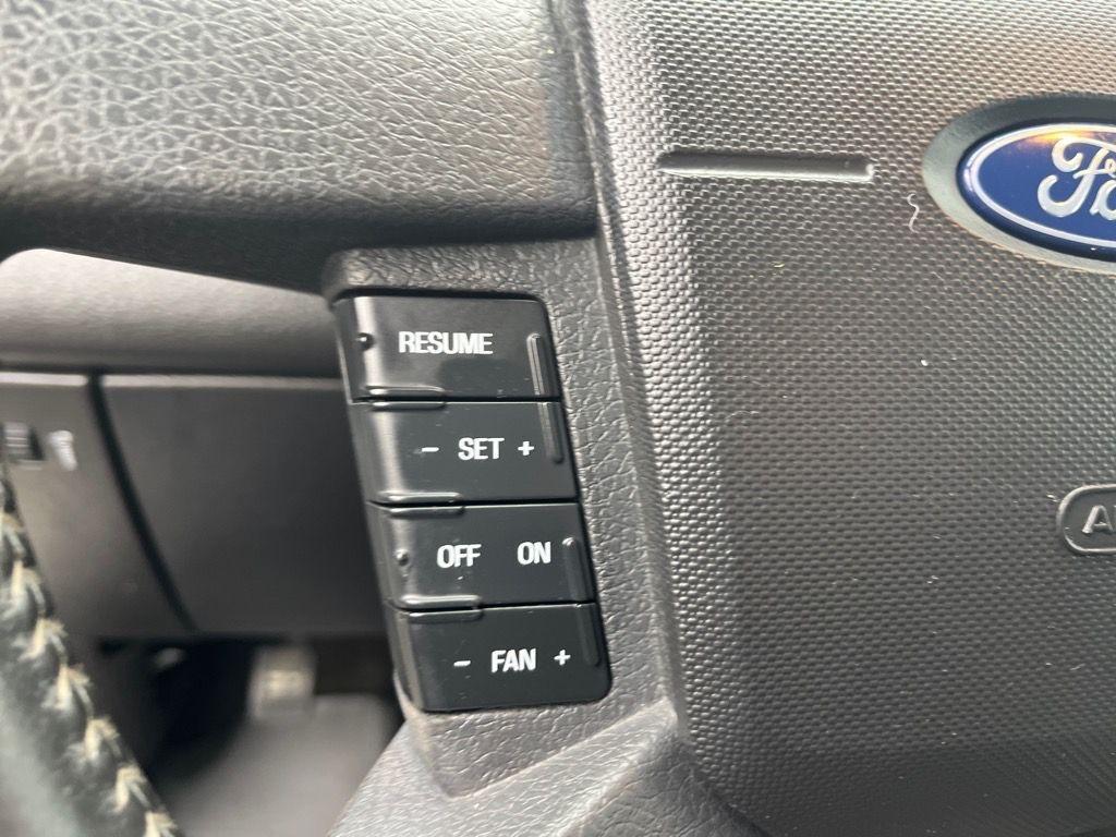 used 2007 Ford Edge car, priced at $5,500