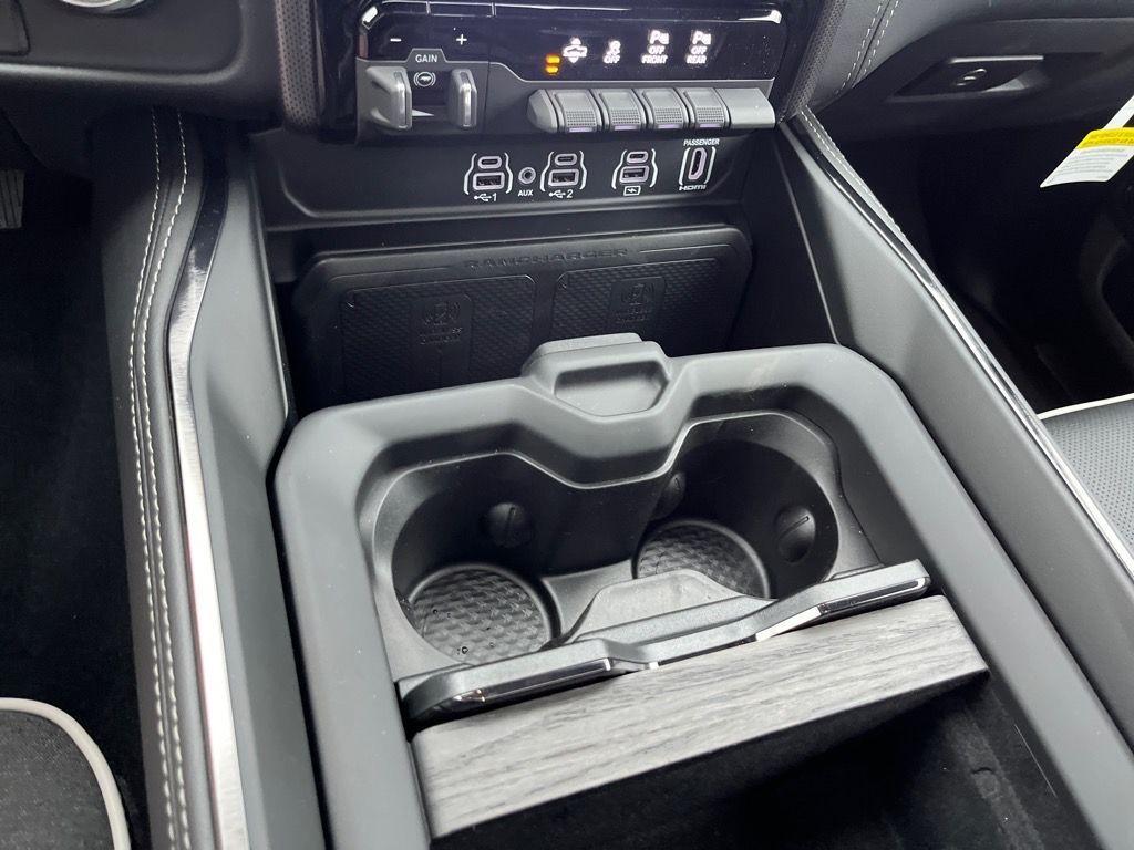 new 2025 Ram 1500 car, priced at $67,650