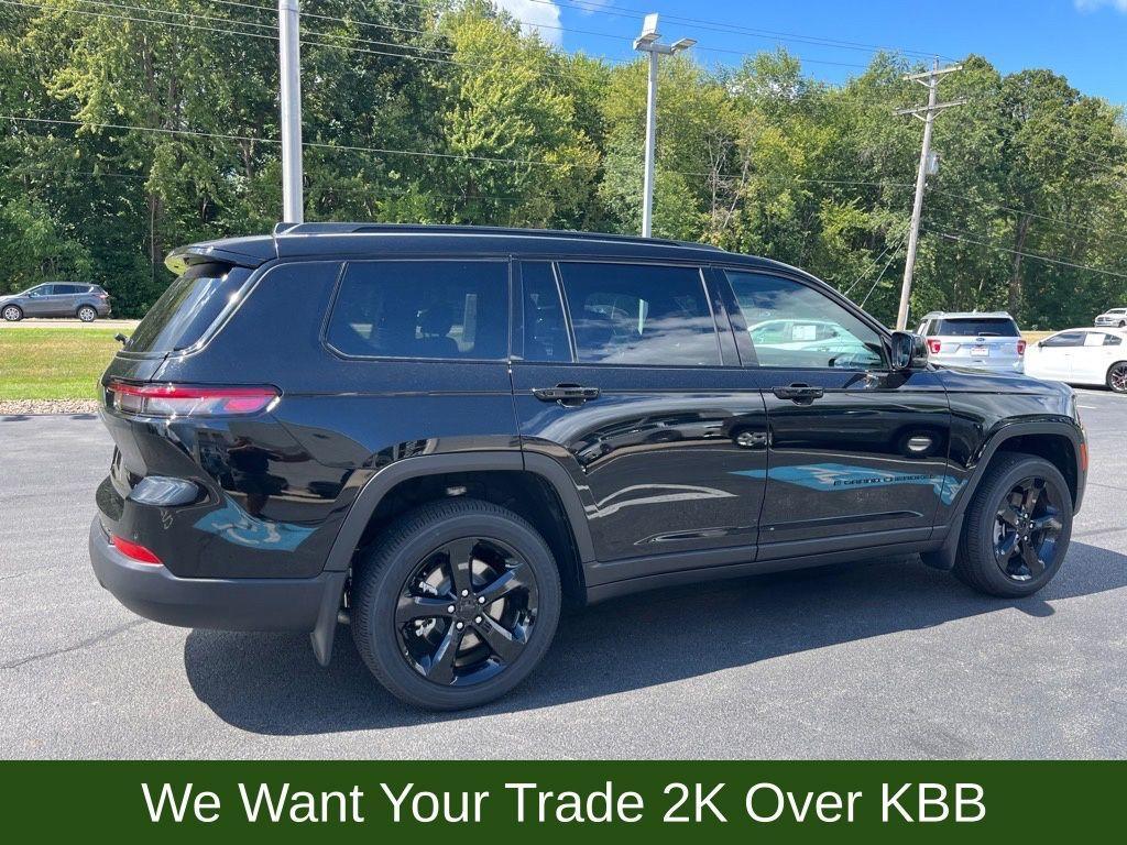 new 2025 Jeep Grand Cherokee L car, priced at $39,811