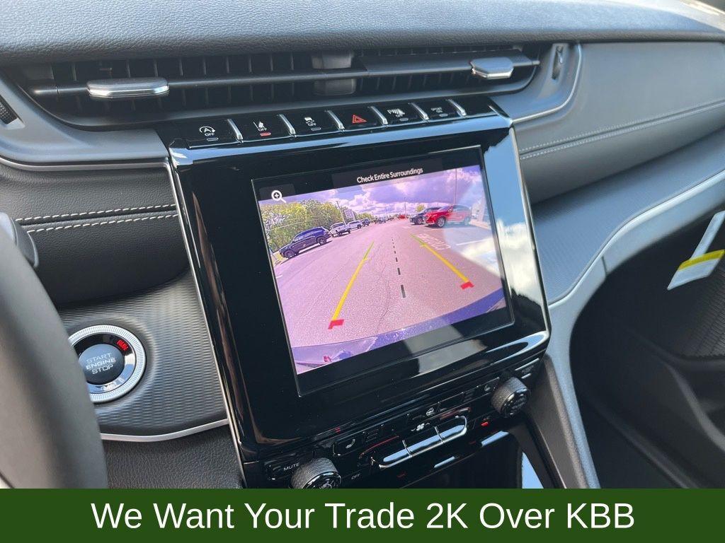 new 2025 Jeep Grand Cherokee L car, priced at $39,811