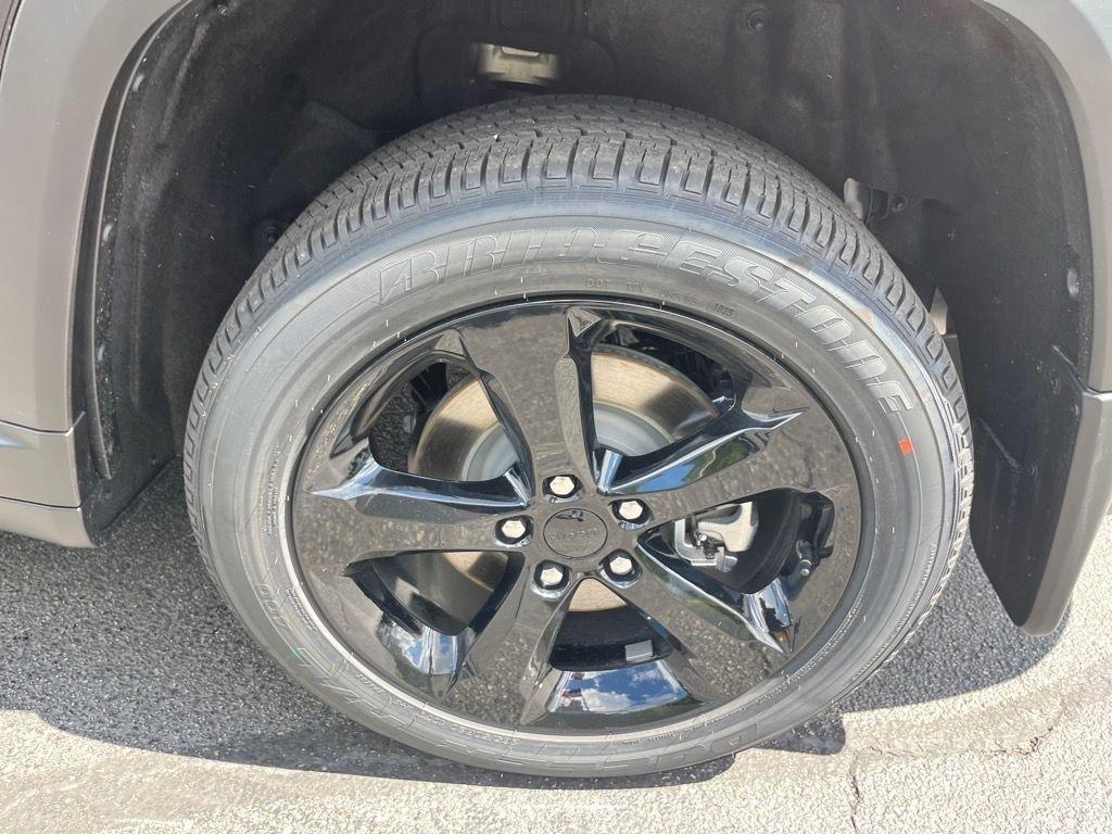 new 2025 Jeep Grand Cherokee L car, priced at $46,311